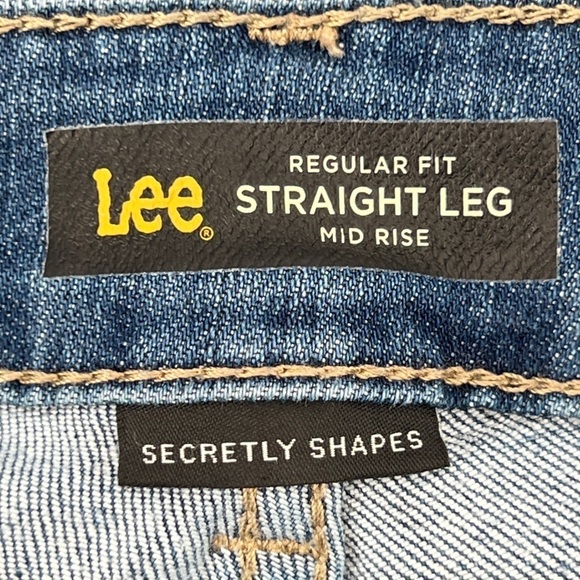 Lee Regular Fit Straight Leg Mid Rise Jeans Size 10 Women’s - Picture 2 of 5